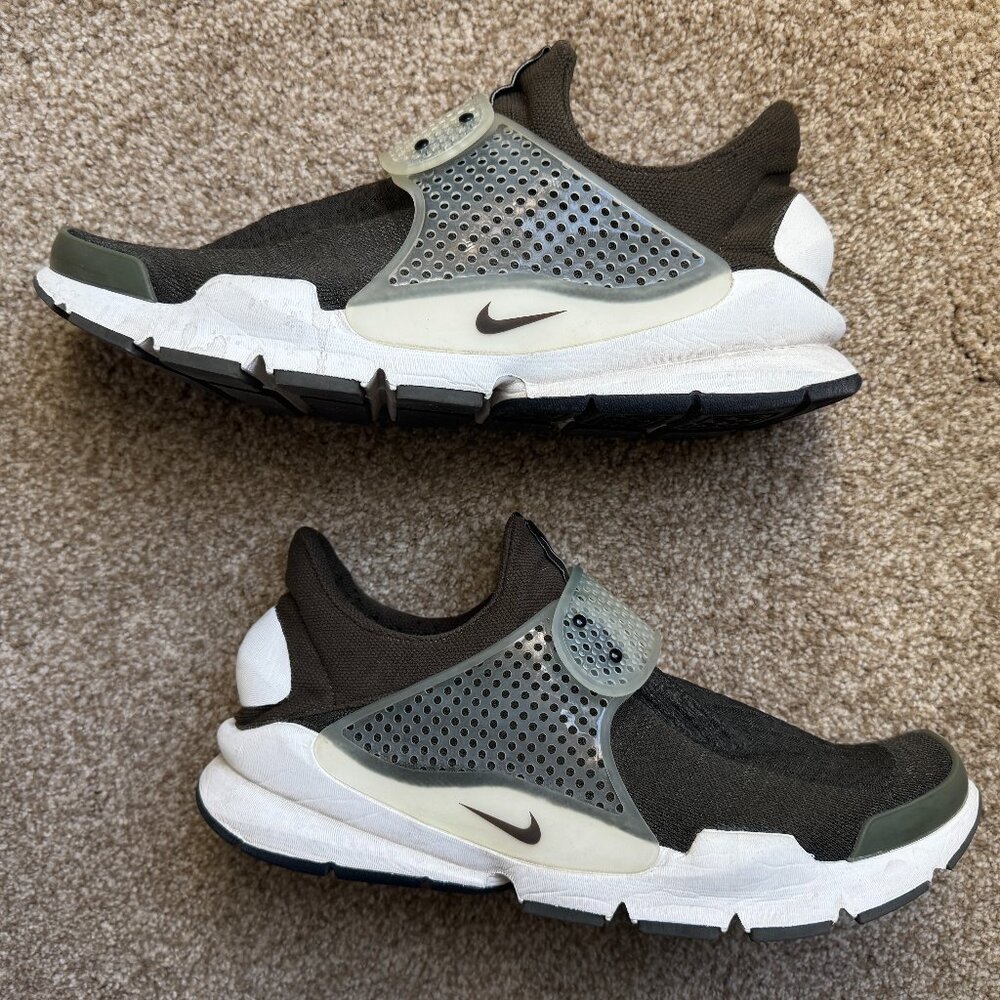 Nike Fragment Sock Dart Special in Olive Green Size 13